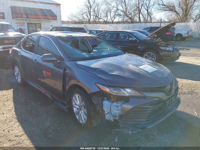 4T1B11HK4JU040542 Toyota CAMRY LE