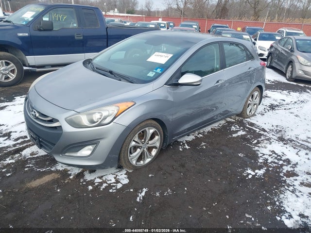 2013 HYUNDAI ELANTRA GT KMHD35LE1DU017851 Photo 1