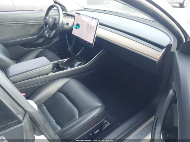 2018 TESLA MODEL 3 5YJ3E1EB1JF181434 Photo 4
