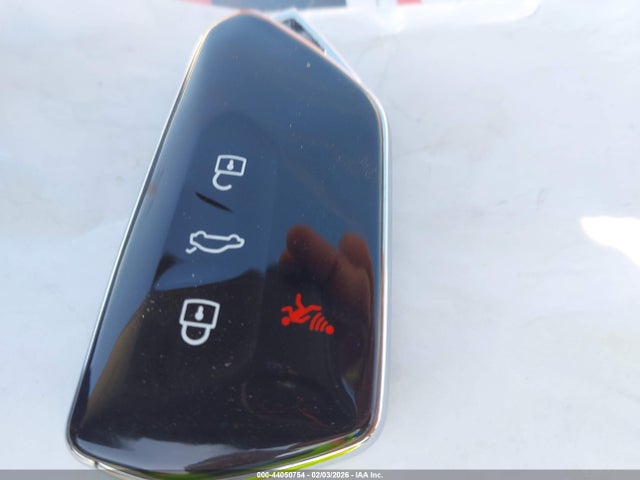 2024 VOLKSWAGEN ID.4 1V2WSPE84RC018085 Photo 10
