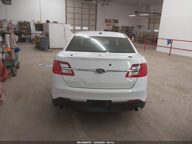 Ford Police Interceptor 2014 1FAHP2MK7EG164890 Image 16