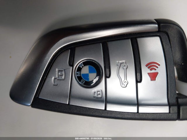 2022 BMW X5 5UXCR4C04N9J24182 Photo 10
