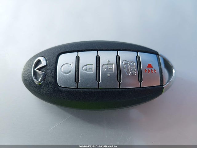 3PCAJ5M36KF113314 Infiniti Qx50 Essential