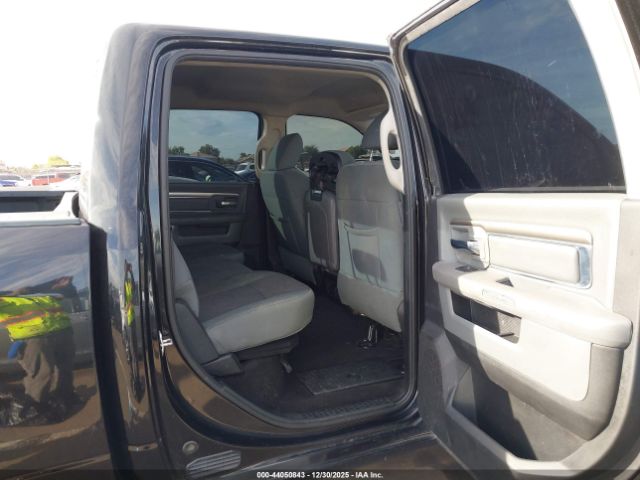 2017 RAM 1500 3C6RR7LT4HG790560 Photo 7