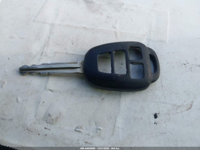 4T1BF1FK5HU739449 Toyota CAMRY LE