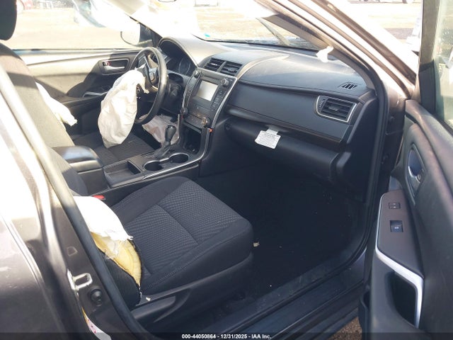 4T1BF1FK5HU739449 Toyota CAMRY LE