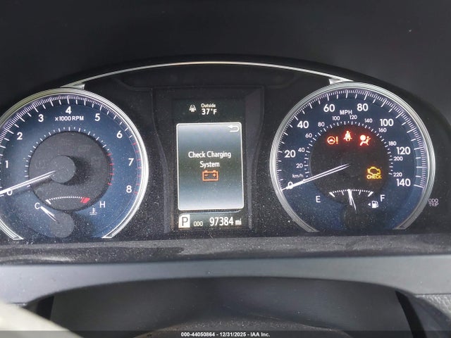 4T1BF1FK5HU739449 Toyota CAMRY LE