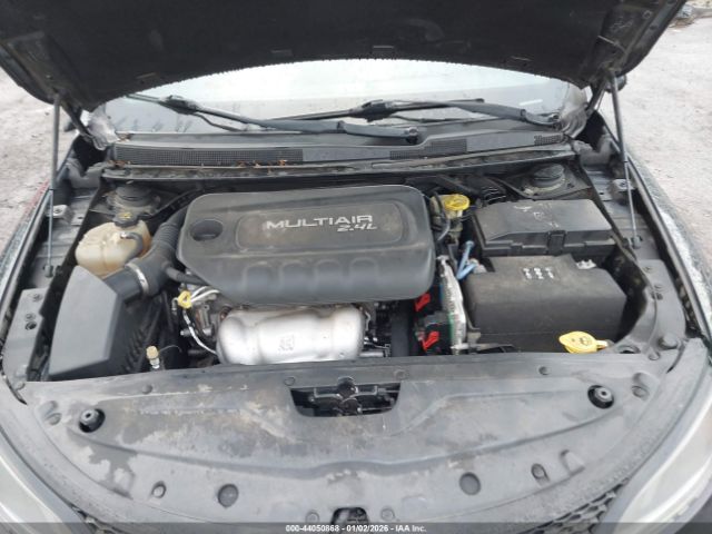 2017 CHRYSLER 200 1C3CCCBB7HN500289 Photo 9