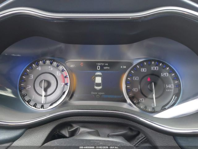 2017 CHRYSLER 200 1C3CCCBB7HN500289 Photo 6