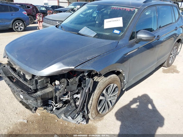 Продаж на аукціоні авто 2024 Volkswagen Tiguan 2.0t S, vin: 3VVRB7AXXRM199740, номер лоту: 44050885