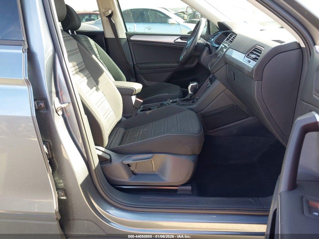 Продаж на аукціоні авто 2024 Volkswagen Tiguan 2.0t S, vin: 3VVRB7AXXRM199740, номер лоту: 44050885