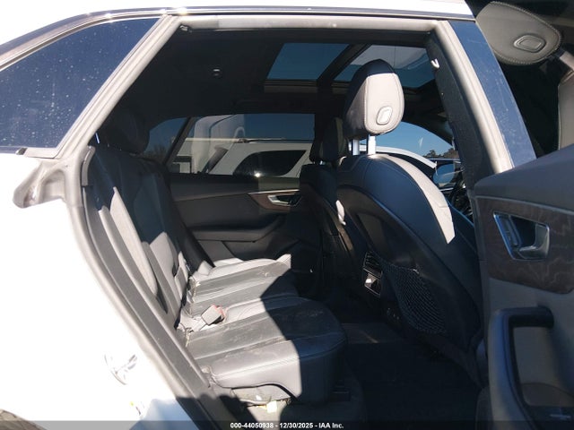 2019 AUDI Q8 WA1EVAF10KD005931 Photo 7