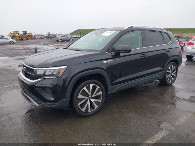 3VVLX7B25NM077405 Volkswagen Taos 1.5t Se