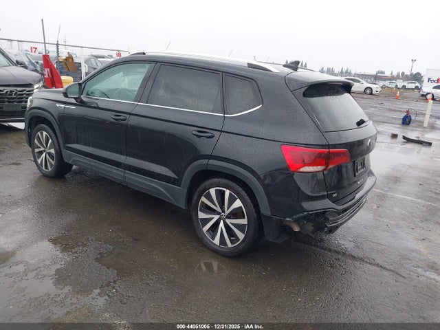 3VVLX7B25NM077405 Volkswagen Taos 1.5t Se