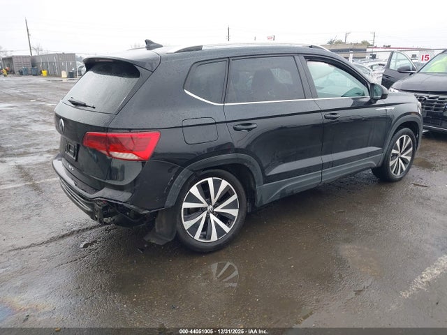 3VVLX7B25NM077405 Volkswagen Taos 1.5t Se