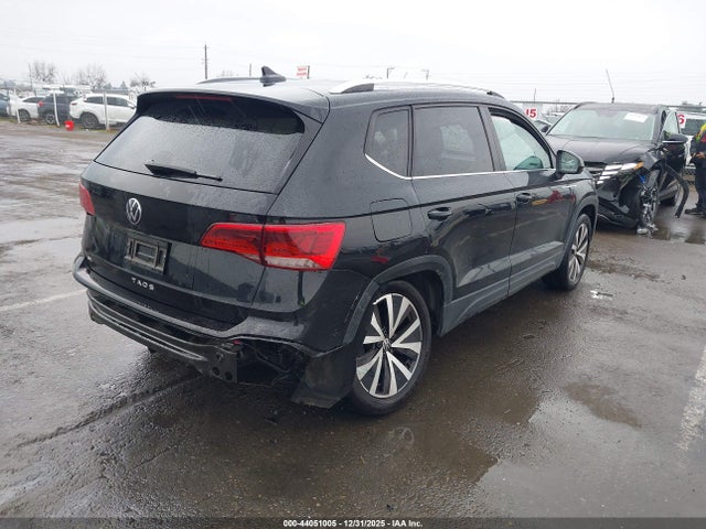 3VVLX7B25NM077405 Volkswagen Taos 1.5t Se
