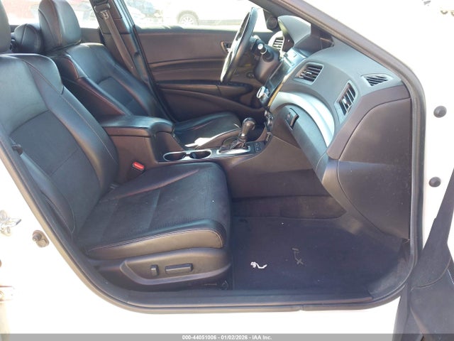 Aukcja sprzedaży 2016 Acura Ilx Premium   A-spec Packages/technology Plus   A-spec Packages, vin: 19UDE2F89GA016053, numer aukcji: 44051006