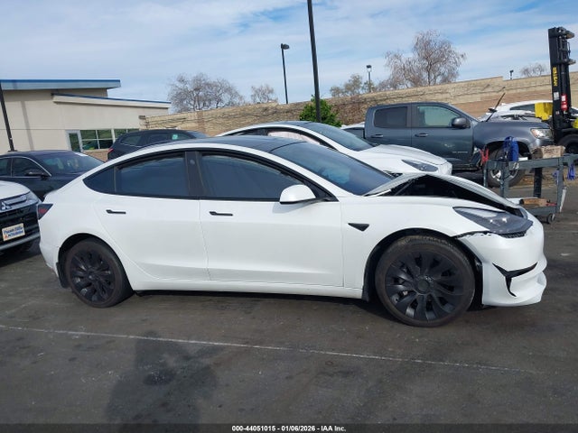 Tesla Model 3 Rear-wheel Drive 2023 5YJ3E1EA7PF566304 Image 12