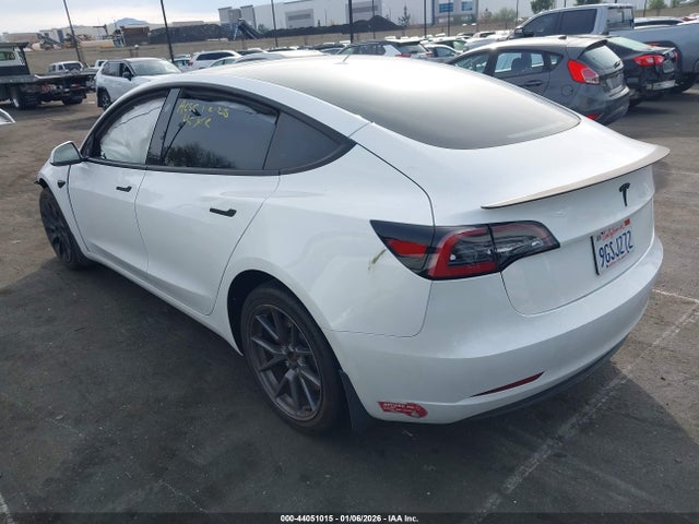 2023 TESLA MODEL 3 5YJ3E1EA7PF566304 Photo 2