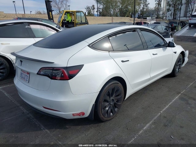 2023 TESLA MODEL 3 5YJ3E1EA7PF566304 Photo 3