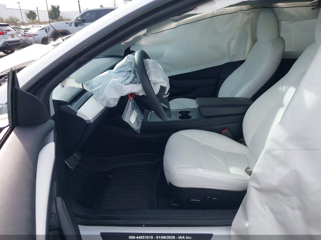 2023 TESLA MODEL 3 5YJ3E1EA7PF566304 Photo 4