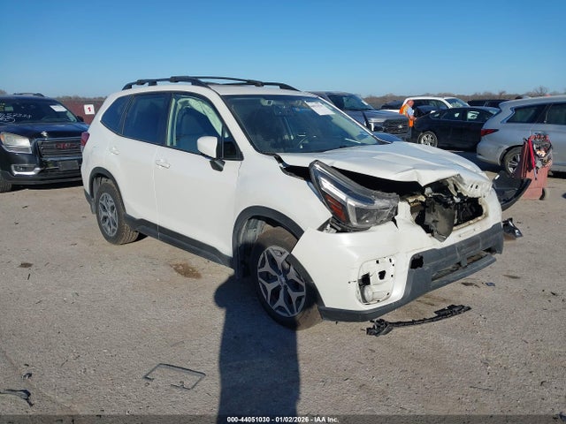 JF2SKAJC9MH543826 Subaru Forester Premium