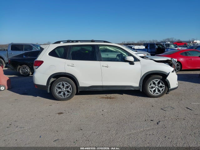 JF2SKAJC9MH543826 Subaru Forester Premium