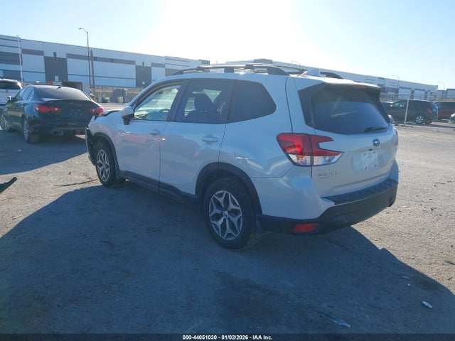 JF2SKAJC9MH543826 Subaru Forester Premium