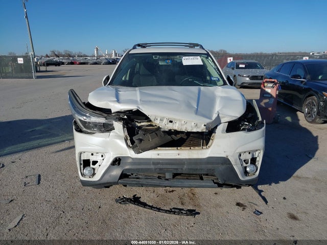 JF2SKAJC9MH543826 Subaru Forester Premium