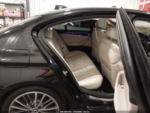 WBAJE5C58JWA93617 BMW 540I