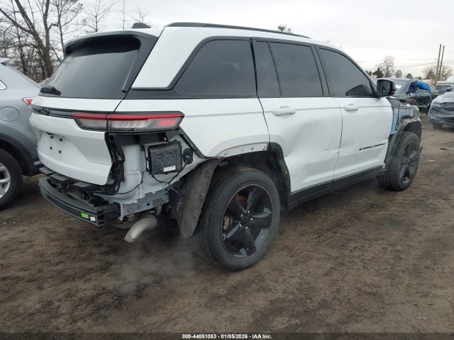 2022 JEEP GRAND CHEROKEE 1C4RJHAG4N8606781 Photo 3