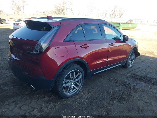 2020 CADILLAC XT4 1GYFZFR4XLF020468 Photo 3