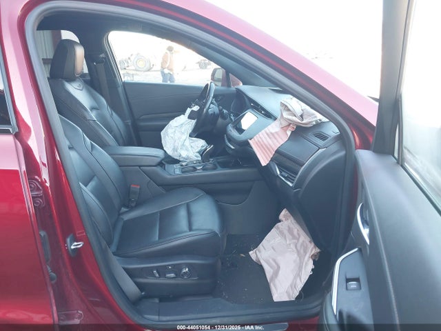 2020 CADILLAC XT4 1GYFZFR4XLF020468 Photo 4