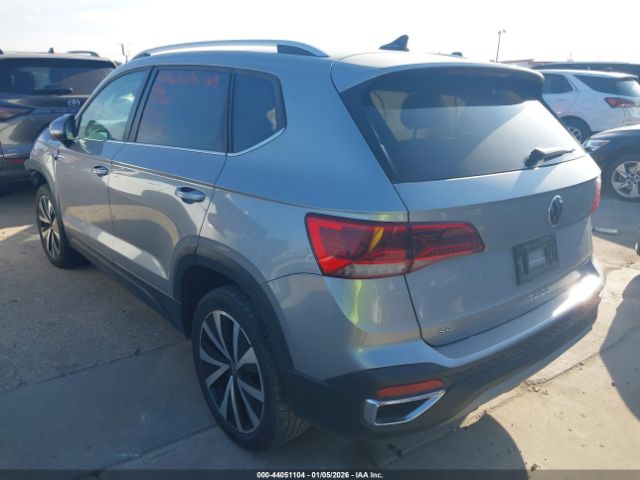 2024 VOLKSWAGEN TAOS 3VVSX7B20RM018876 Photo 2