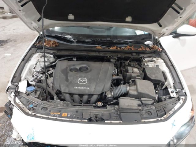 2021 MAZDA MAZDA3 3MZBPBCL2MM251169 Photo 9