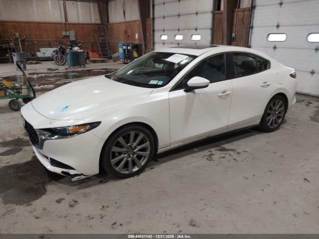 2021 MAZDA MAZDA3 3MZBPBCL2MM251169 Photo 1