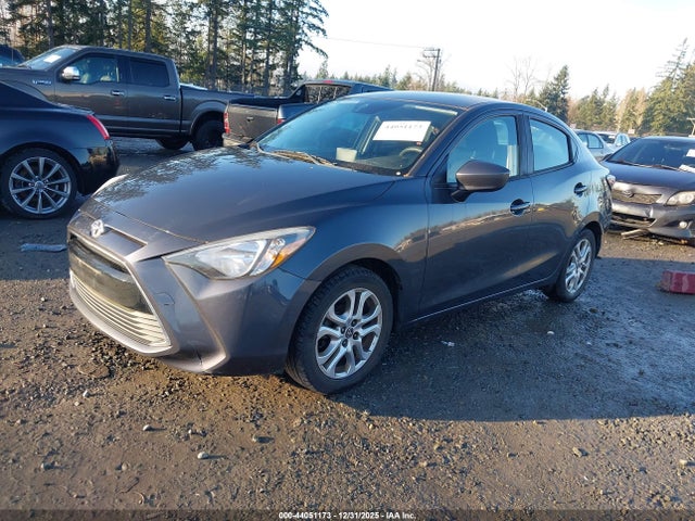 3MYDLBYV8HY163423 Toyota YARIS IA