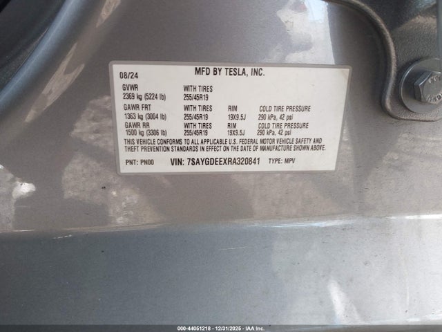 Продажа на аукционе авто 2024 Tesla Model Y Long Range Dual Motor All-wheel Drive, vin: 7SAYGDEEXRA320841, номер лота: 44051218