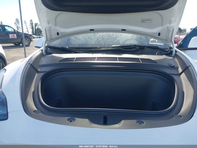2023 TESLA MODEL Y 7SAYGAEE9PF887623 Photo 9