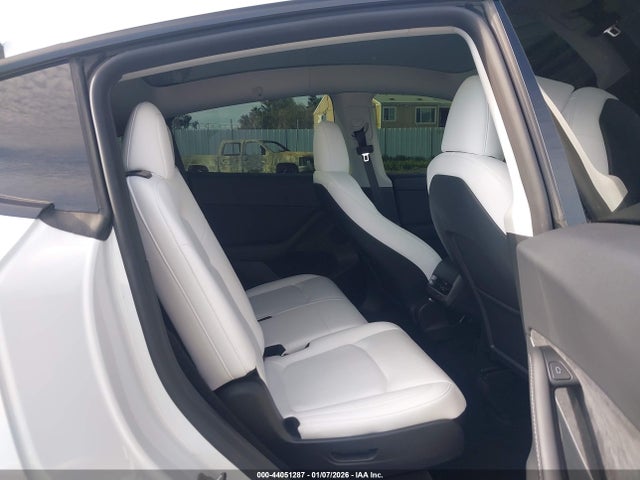 2023 TESLA MODEL Y 7SAYGAEE9PF887623 Photo 7