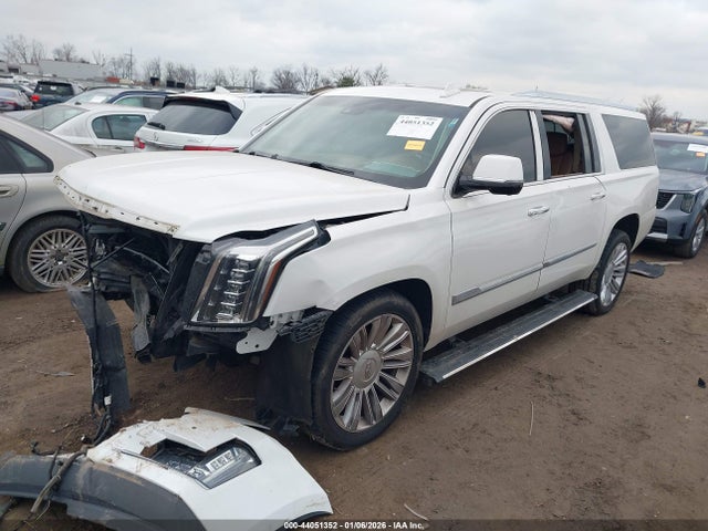 2016 CADILLAC ESCALADE ESV 1GYS4KKJ1GR116239 Photo 1
