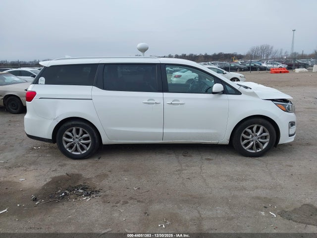 44051383 :رقم المزاد ، KNDMB5C12M6671539 vin ، 2021 Kia Sedona Ex مزاد بيع
