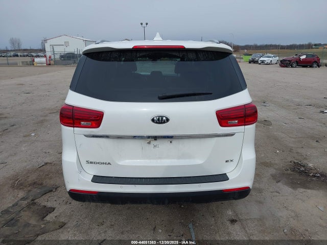 44051383 :رقم المزاد ، KNDMB5C12M6671539 vin ، 2021 Kia Sedona Ex مزاد بيع