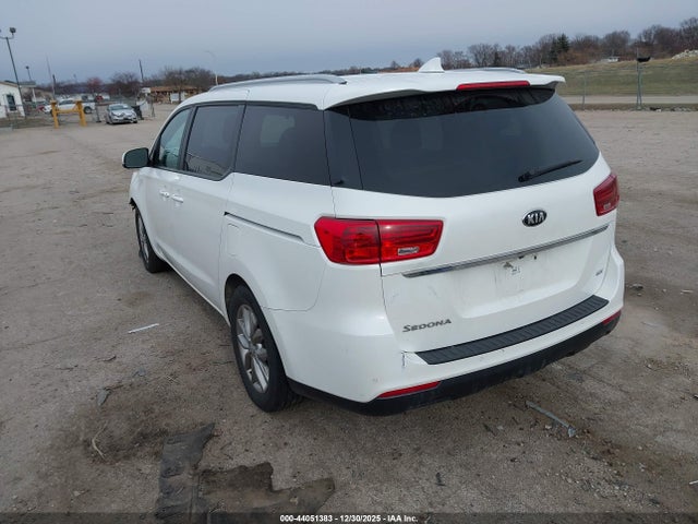 44051383 :رقم المزاد ، KNDMB5C12M6671539 vin ، 2021 Kia Sedona Ex مزاد بيع