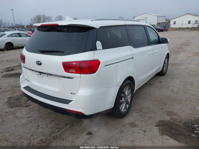 44051383 :رقم المزاد ، KNDMB5C12M6671539 vin ، 2021 Kia Sedona Ex مزاد بيع