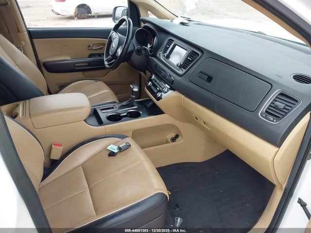 44051383 :رقم المزاد ، KNDMB5C12M6671539 vin ، 2021 Kia Sedona Ex مزاد بيع
