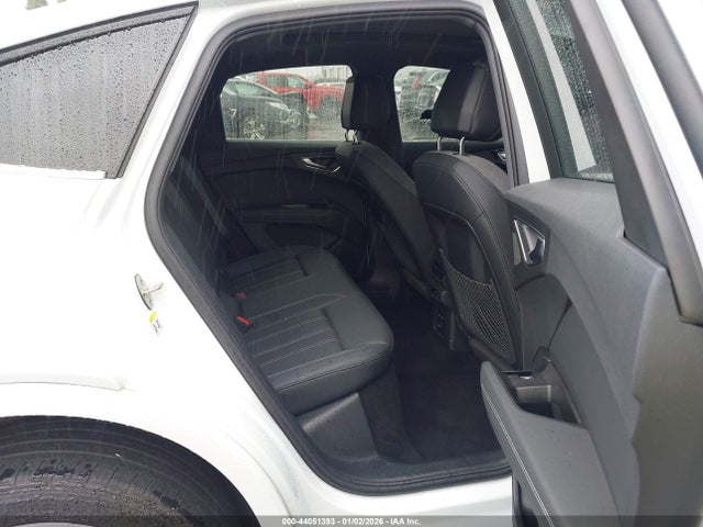 2023 AUDI Q4 SPORTBACK E-TRON WA132BFZ4PP047651 Photo 7