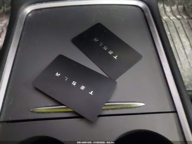 2021 TESLA MODEL 3 5YJ3E1EB1MF990341 Photo 10