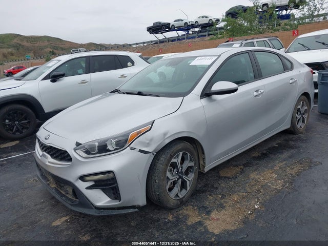 3KPF24AD6ME350825 KIA Forte Lxs