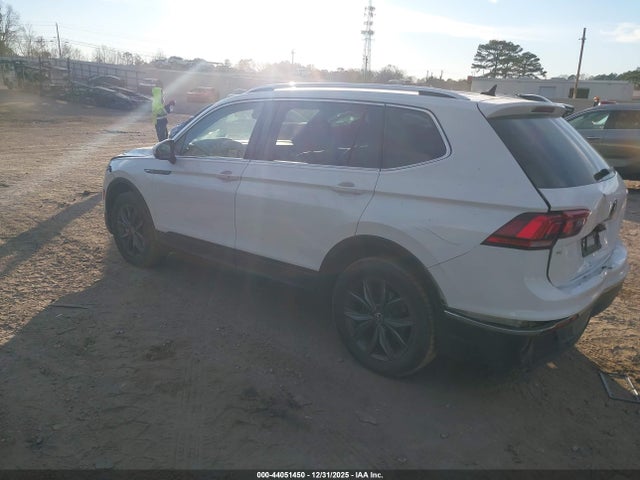 2024 Volkswagen Tiguan მანქანა იყიდება აუქციონზე, vin: 3VV3B7AX4RM027810, აუქციონის ნომერი: 44051450